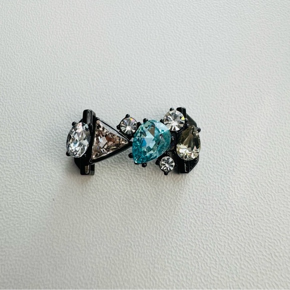 Keep Collective Charm – Blue & Clear Crystal Cluster with Black Metal - Picture 1 of 4